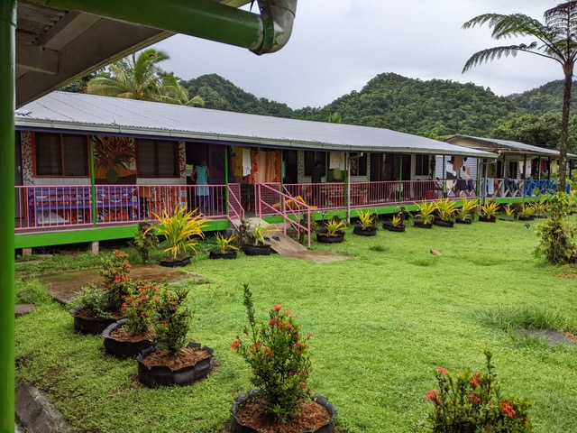 seeto3 Father Law Home